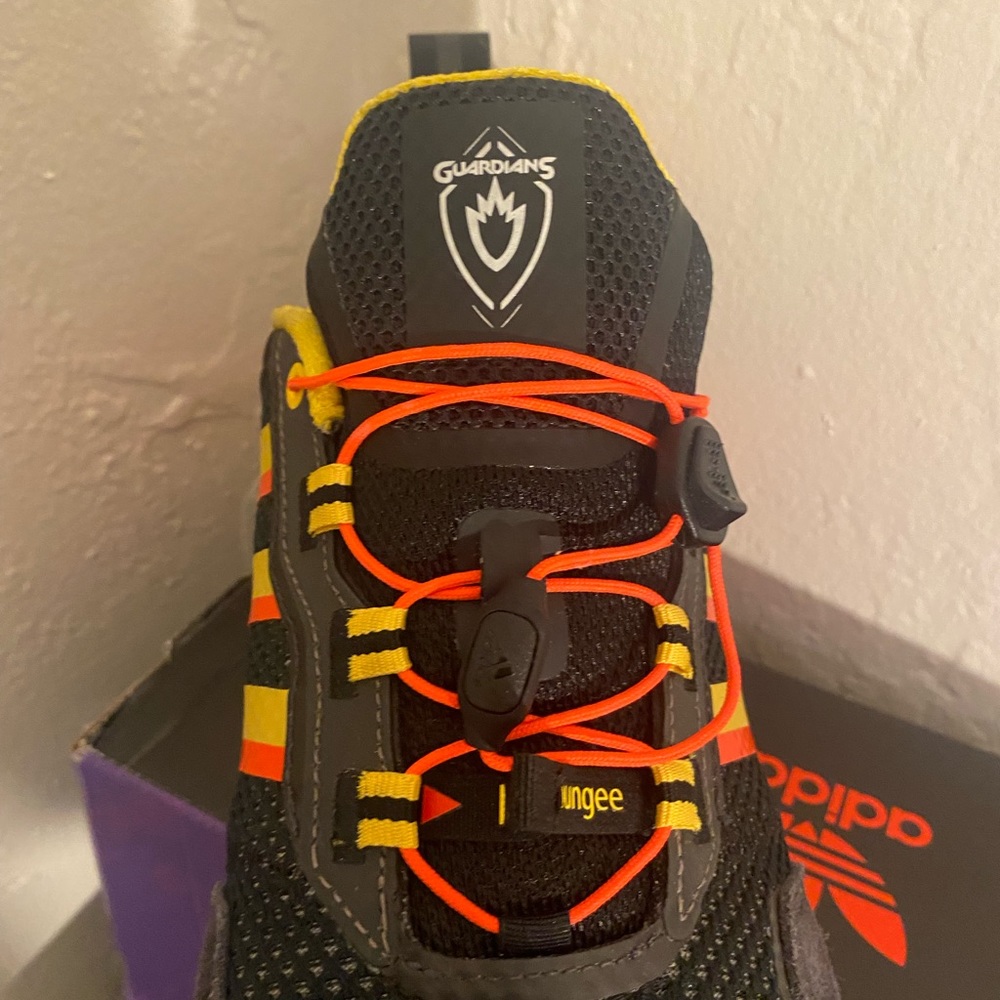 Mens Adidas ZX - Picture 4 of 5